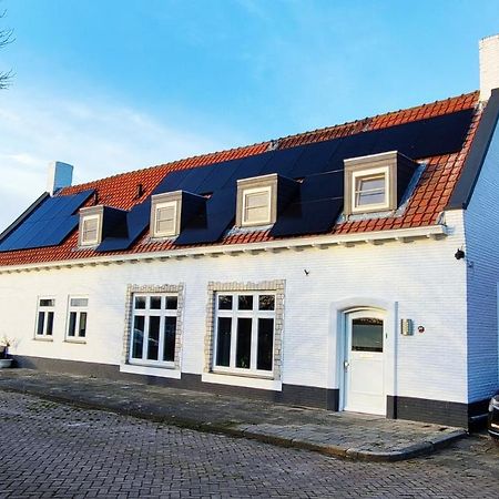 Klein Java Aardenburg Exterior photo